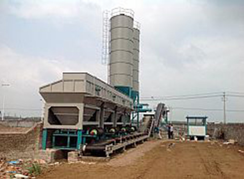 夏季多雨天气情况下�؜凝土搅拌站该如何保养